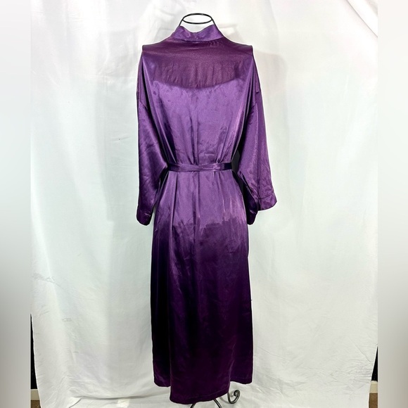 Vintage Lucy Pereda silky deep purple robe size M - Picture 11 of 14